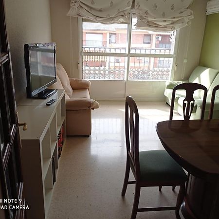 Piso Taxi Estacion De Autobuses Apartment Andujar Exterior photo